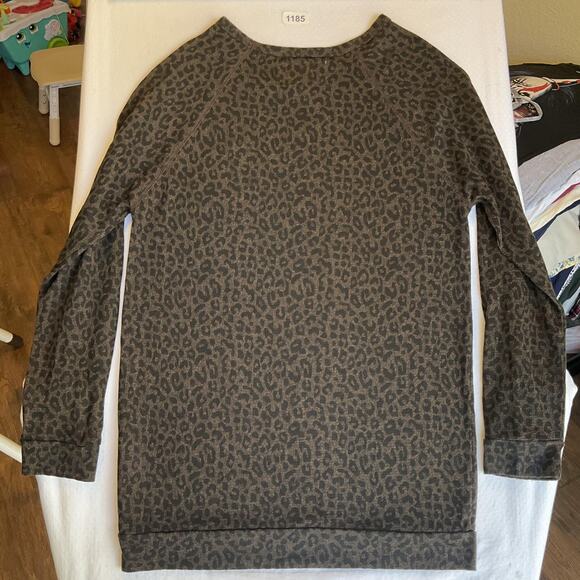 Obey Propaganda Women Sweatshirt M Brown Animal Print Long Sleeve - Picture 4 of 6